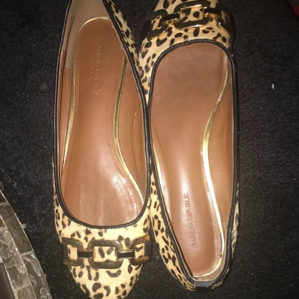 Banana republic flats